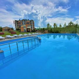 Tsovasar Family Rest Complex，位于塞凡的酒店