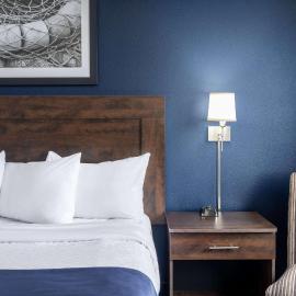 Travelodge Suites by Wyndham Saint John，位于圣约翰的酒店