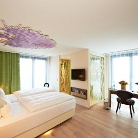 Schwanen Boutique Hotel & Restaurant Metzingen，位于梅青根的酒店