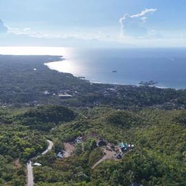 Thornton's Sea View Cafe & Guesthouse，位于锡基霍尔的酒店