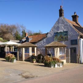 The Red Lion at Stiffkey，位于Stiffkey的酒店