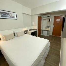 IT's Hotel，位于Caratinga的酒店