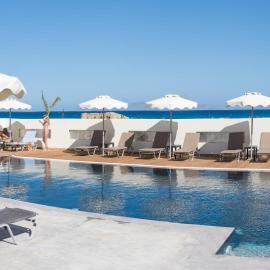 Viva Tourismo Resort (naturist club)，位于帕拉代西翁的酒店