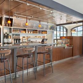 Courtyard by Marriott Waterloo St. Jacobs，位于滑铁卢的酒店