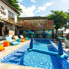 UNWND Boutique Hotel Camiguin，位于曼巴豪的酒店