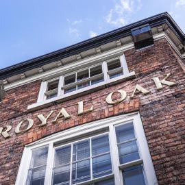 The Royal Oak Hotel, Welshpool - The Coaching Inn Group，位于威尔斯浦的酒店