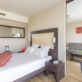 Appart’City Confort Nantes Ouest Saint-Herblain，位于圣埃尔布兰的酒店