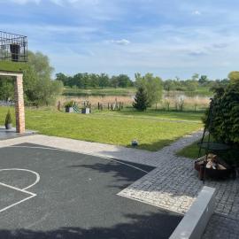 Apartament nad rzeką z sauną，位于Cigacice的酒店
