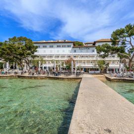Hotel Illa d'Or & Club Apts 4* Sup，位于波连萨港的酒店