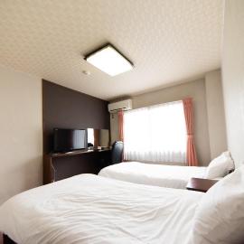 大和西大寺Hotel SINDAI，位于奈良的酒店