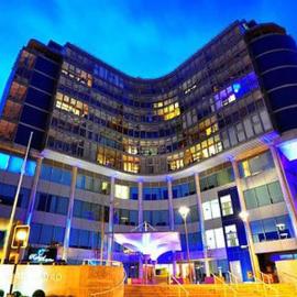 Rafayel Hotel & Spa，位于伦敦的酒店