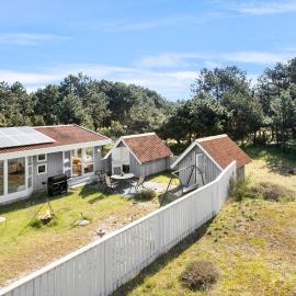 4 Bedroom Nice Home In Sjællands Odde，位于Yderby的酒店
