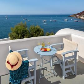 Akrotiri Hotel,位于阿克罗蒂里的酒店