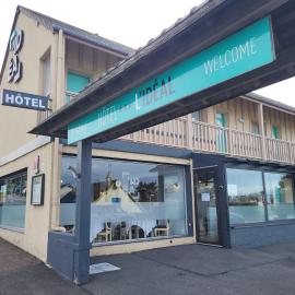 Hôtel L'ideal le Mountbatten,位于阿罗芒什莱班的酒店