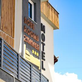 Motel Liberta，位于亚伊采的酒店