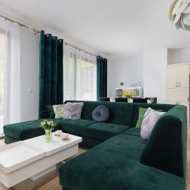 Spacious Apartment in Wisełka with Parking and Seasonal Swimming Pool by Renters Prestige
