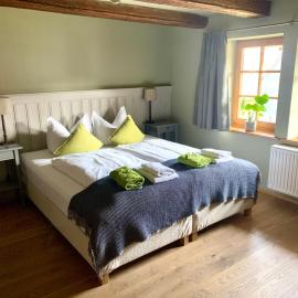 Landhotel Ruhepol - garni,位于阿恩施塔特的酒店