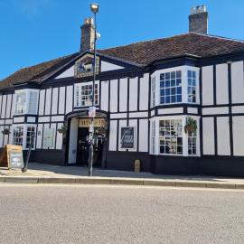 White Hart Hotel by Greene King Inns，位于布伦特里的酒店