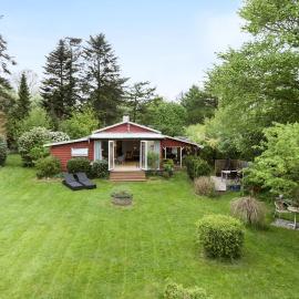 3 Bedroom Pet Friendly Home In Hundested，位于韩德斯泰德的酒店