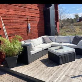 Cabin retreat in the archipelago，位于Djurhamn的酒店