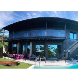 ＩＲＡＧＯ　ＡＲＴ　 ＨＯＴＥＬ 　THECAPE，位于Irago的酒店