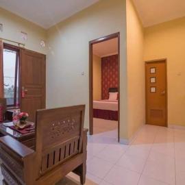 Hotel Omah Cepit，位于Cepit的酒店