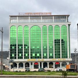 Lara Hotel，位于代胡克的酒店