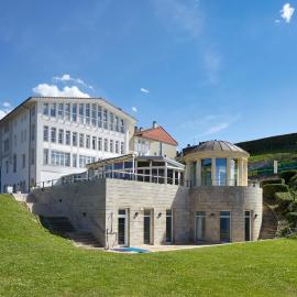 Hotel & Talasoterapia Zelai，位于扎马亚的酒店