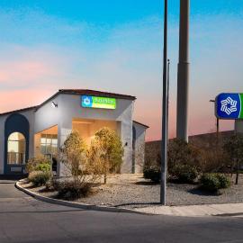 SureStay Hotel by Best Western Albuquerque Midtown，位于阿尔伯克基的酒店