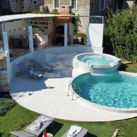 Holiday Home Pitve，位于Pitve的酒店