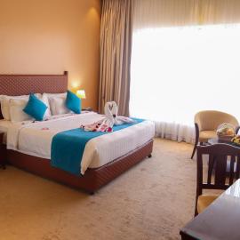 Palette Luxury Marina View Formerly Happy Days Hotel，位于麦纳麦的酒店