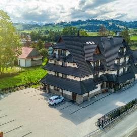 Carlina Hotel & SPA，位于Białka Tatrzanska的酒店