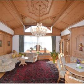 Begum's Palace in Munich - 120qm of Spacious Elegance，位于安达赫治的酒店