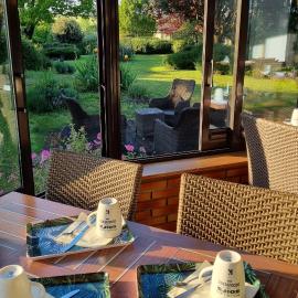 Kyriad Angoulême Nord Champniers- Hôtel & Résidence，位于尚尼耶的酒店