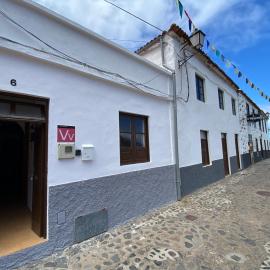 Casa Chana y Domingo- Refugio con historia y vistas en Agulo，位于阿古洛的酒店