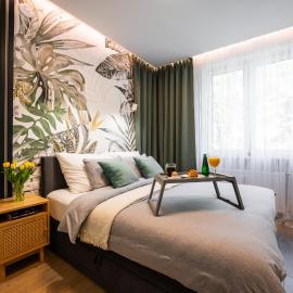 Good Things near City Center Ceglana Street & parking - blisko szpitali Okulistyka Euromedic MSWiA，位于卡托维兹的酒店