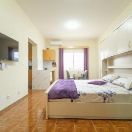 Residencial LiviaMilena Santa Maria，位于圣玛丽亚的酒店