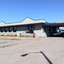 Travelers Inn，位于贝尔维尔的酒店