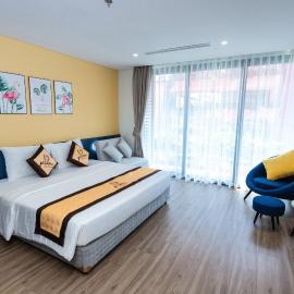 Flamingo Ibiza Hải Tiến，位于Hoằng Hóa的酒店