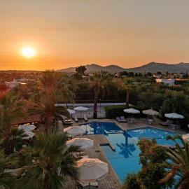 Hotel Klonos Kyriakos