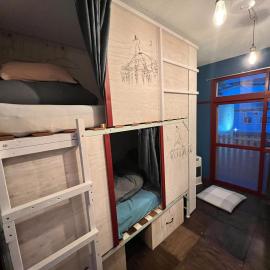Toyako Guest House Ponkotan，位于洞爷湖的酒店