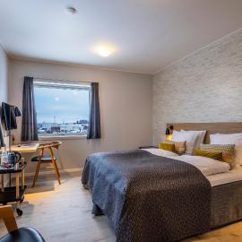 HOTEL SØMA Aasiaat，位于亚西亚特的酒店