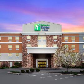 Holiday Inn Express & Suites Carmel North – Westfield by IHG，位于卡梅尔的酒店