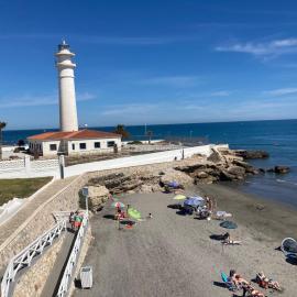 Geysotur TORROX PLAYA Centro de Ocio y Tiempo Libre，位于托罗克斯的酒店