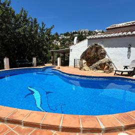 Cortijo El Majito，位于弗里希利亚纳的酒店