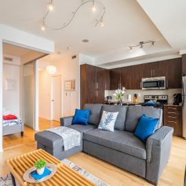 City View Downtown Condo near FIFA World Cup，位于多伦多的酒店