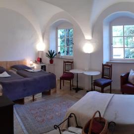 Privat Pension an der Klosterpforte Steingaden，位于施泰因加登的酒店