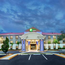 Holiday Inn Express & Suites Sebring by IHG,位于锡布灵的酒店
