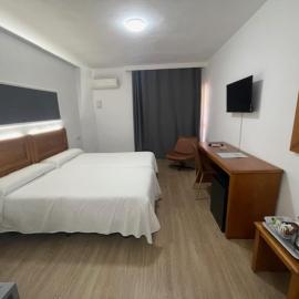 Hotel Anfora,位于梅利利亚的酒店