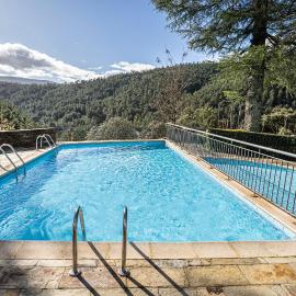 Hotel Hurdes Reales，位于拉斯梅斯塔斯的酒店